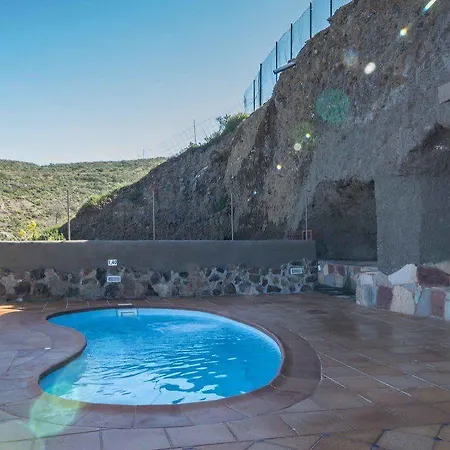 Casa Cueva El Caidero By Artenatur *