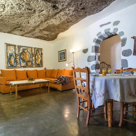 Landhaus Casa Cueva El Caidero By Artenatur Artenara