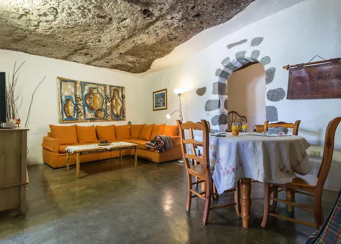 Landhaus Casa Cueva El Caidero By Artenatur Artenara